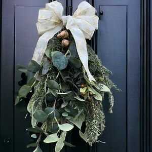 Christmas Swag Faux Greenery Gold Bow NWT